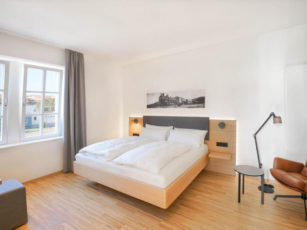 Bahnhof Oberkirch Hotel Ngoại thất bức ảnh